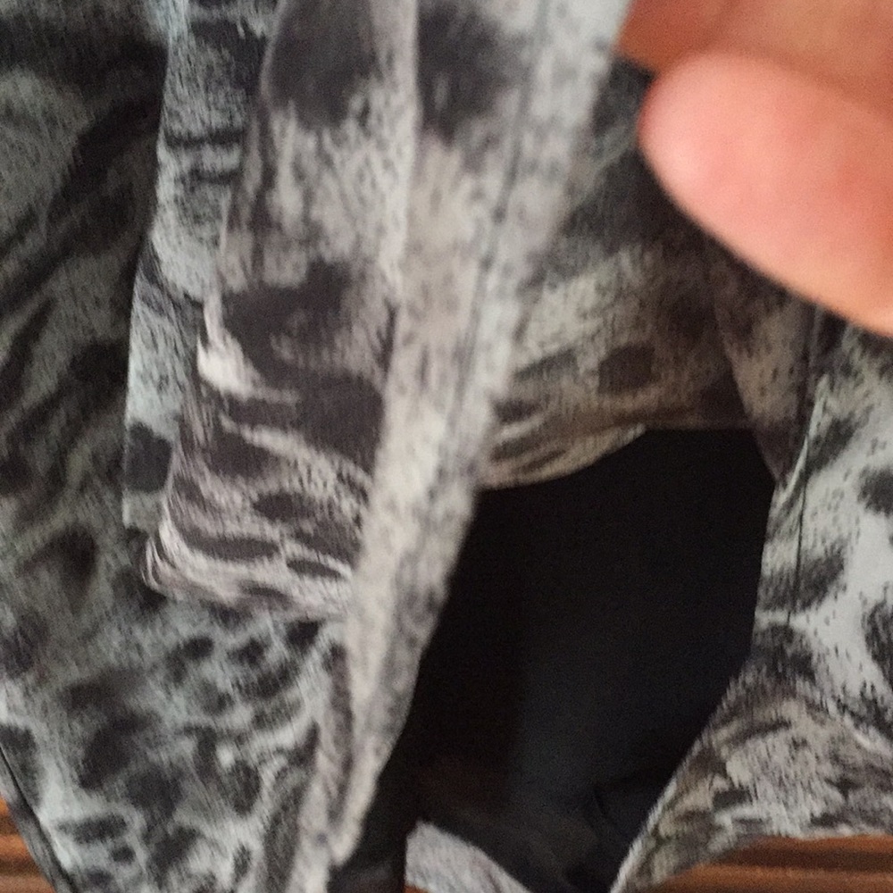 Apt.9 blouse - Picture 4 of 7